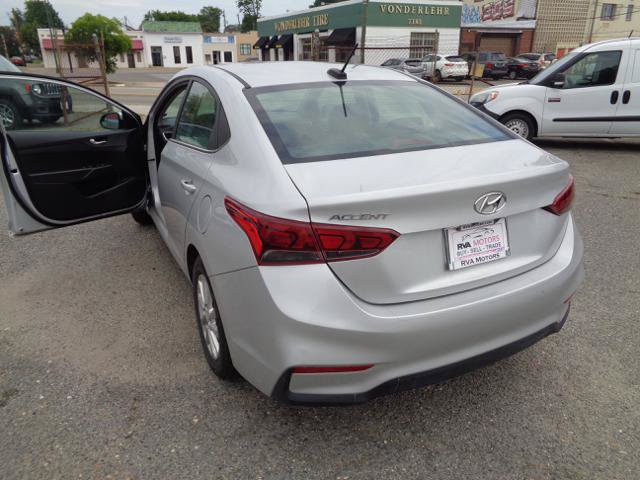 Used 2022 Hyundai Accent SEL FWD image 27