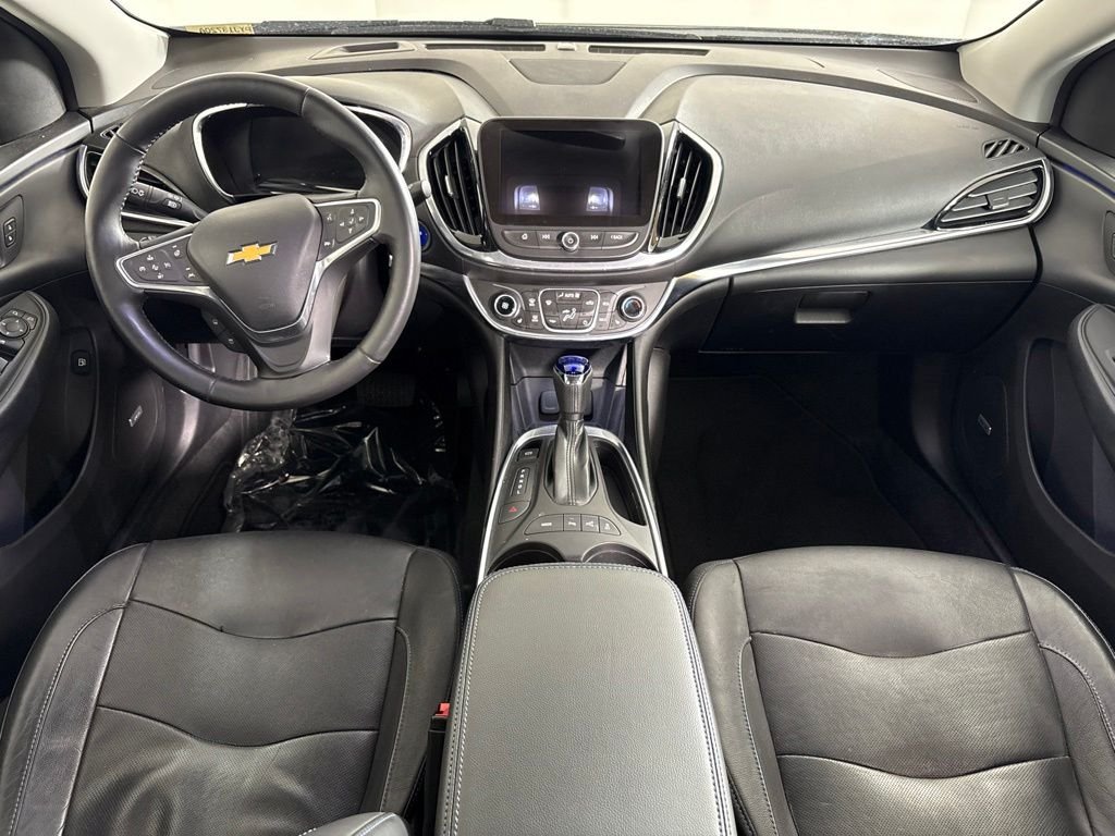Used 2018 Chevrolet Volt Premier w/ Driver Confidence Package FWD image 14