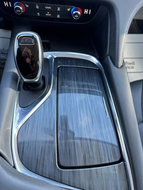 Used 2019 Buick Enclave Essence image 48