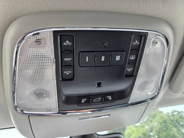 Used 2018 Jeep Grand Cherokee Summit w/ Platinum Series Group AWD/4WD image 40