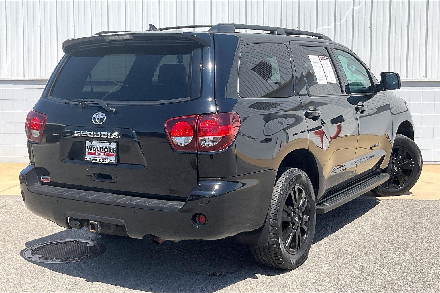 Used 2019 Toyota Sequoia TRD Sport w/ TRD Sport Premium Package AWD/4WD image 17