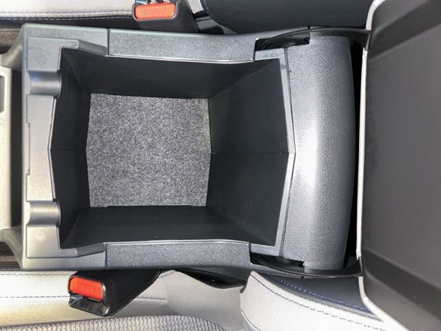 Used 2025 Subaru Forester Premium AWD/4WD image 21