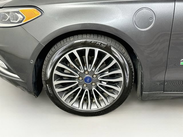 Used 2017 Ford Fusion Energi Titanium FWD image 37