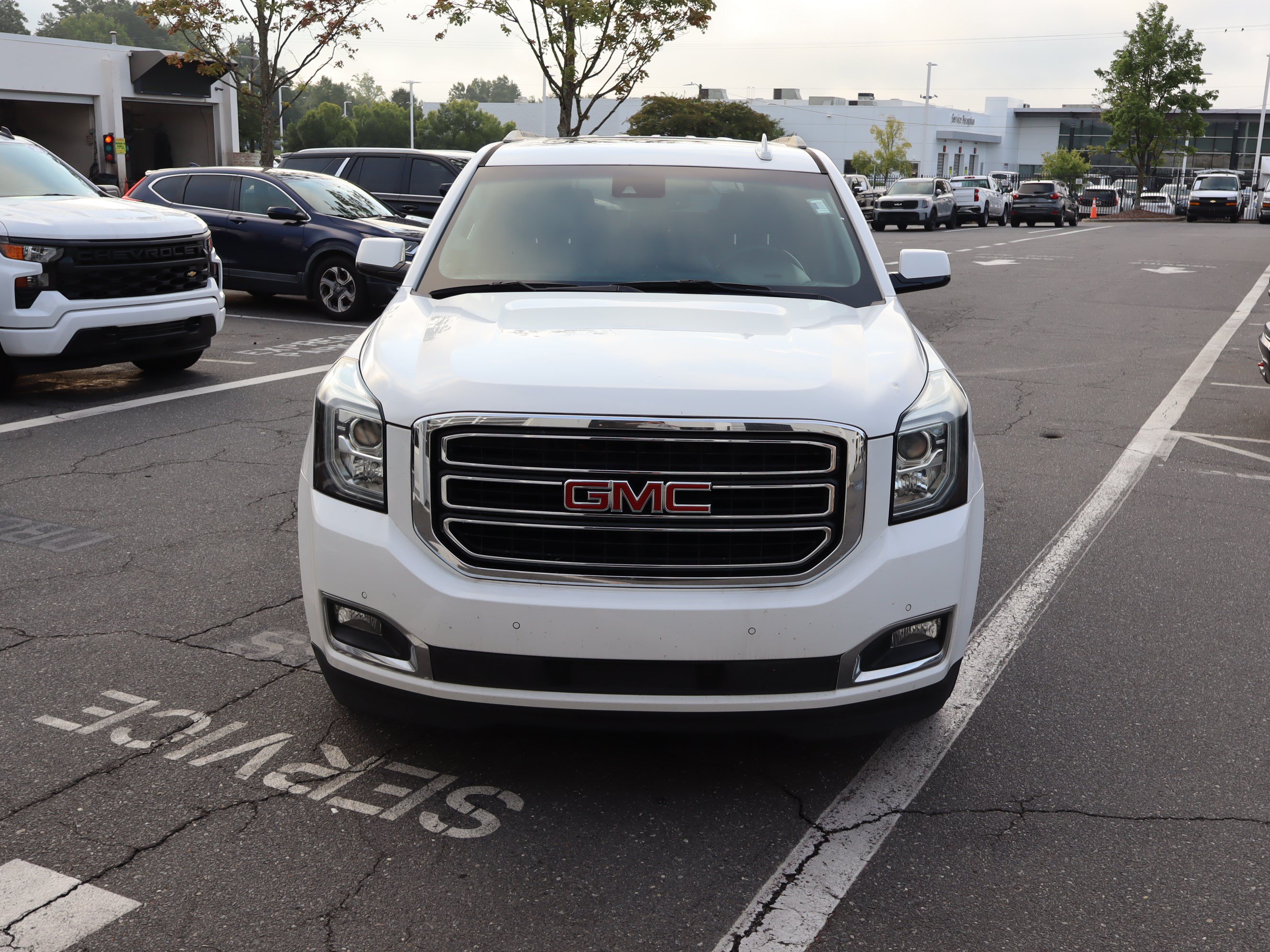 Used 2020 GMC Yukon SLT AWD/4WD image 15