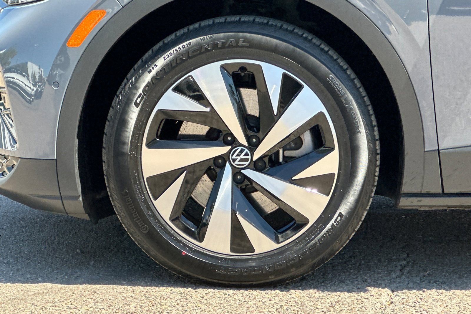 Used 2023 Volkswagen ID.4 Pro image 26