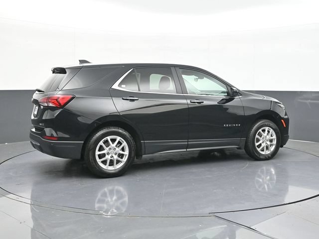 Used 2024 Chevrolet Equinox LT AWD/4WD image 15