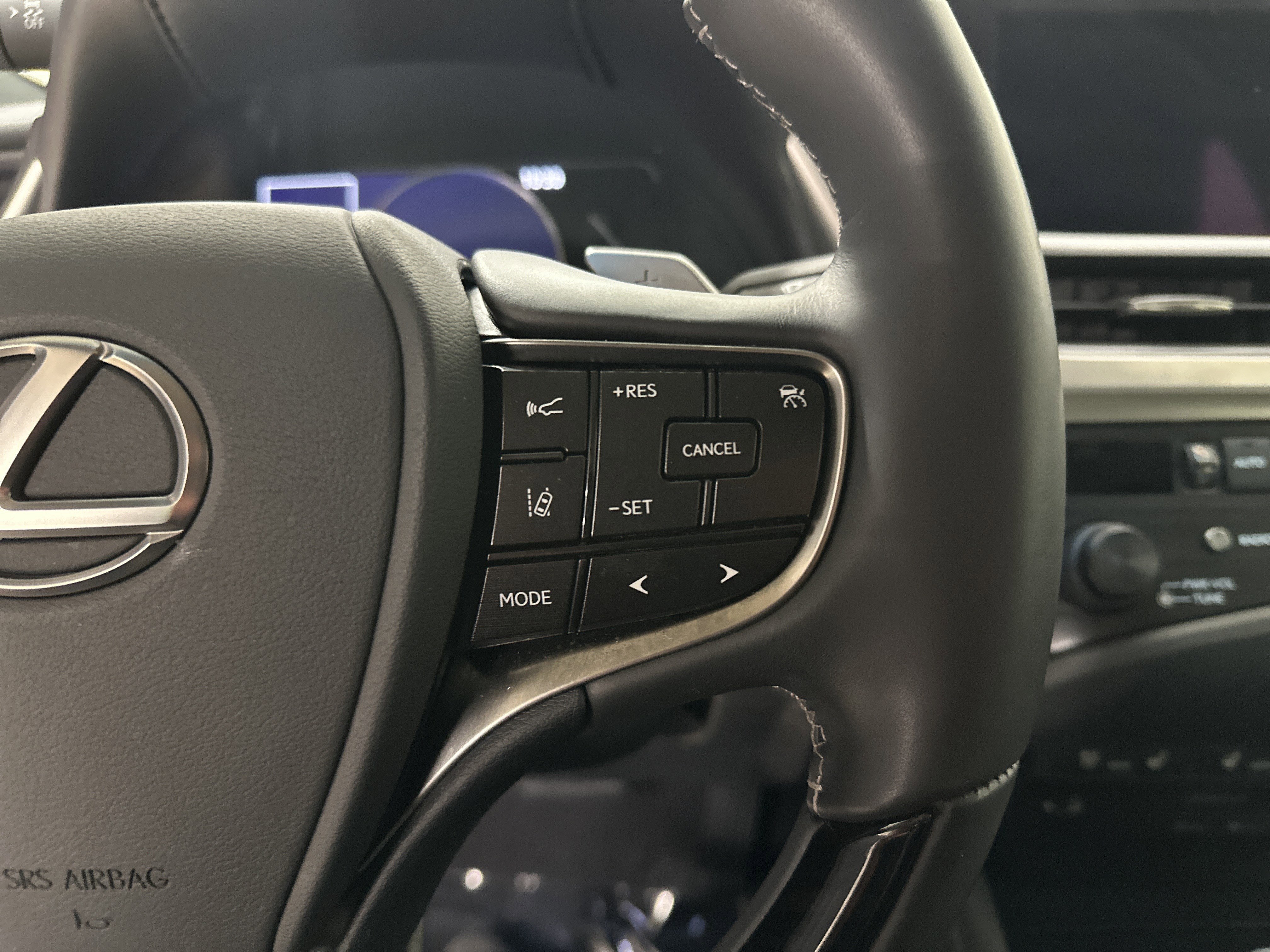 Used 2020 Lexus ES 350 w/ Accessory Package FWD image 20