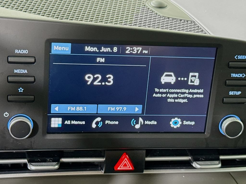 Certified 2025 Hyundai Elantra Sport FWD image 7