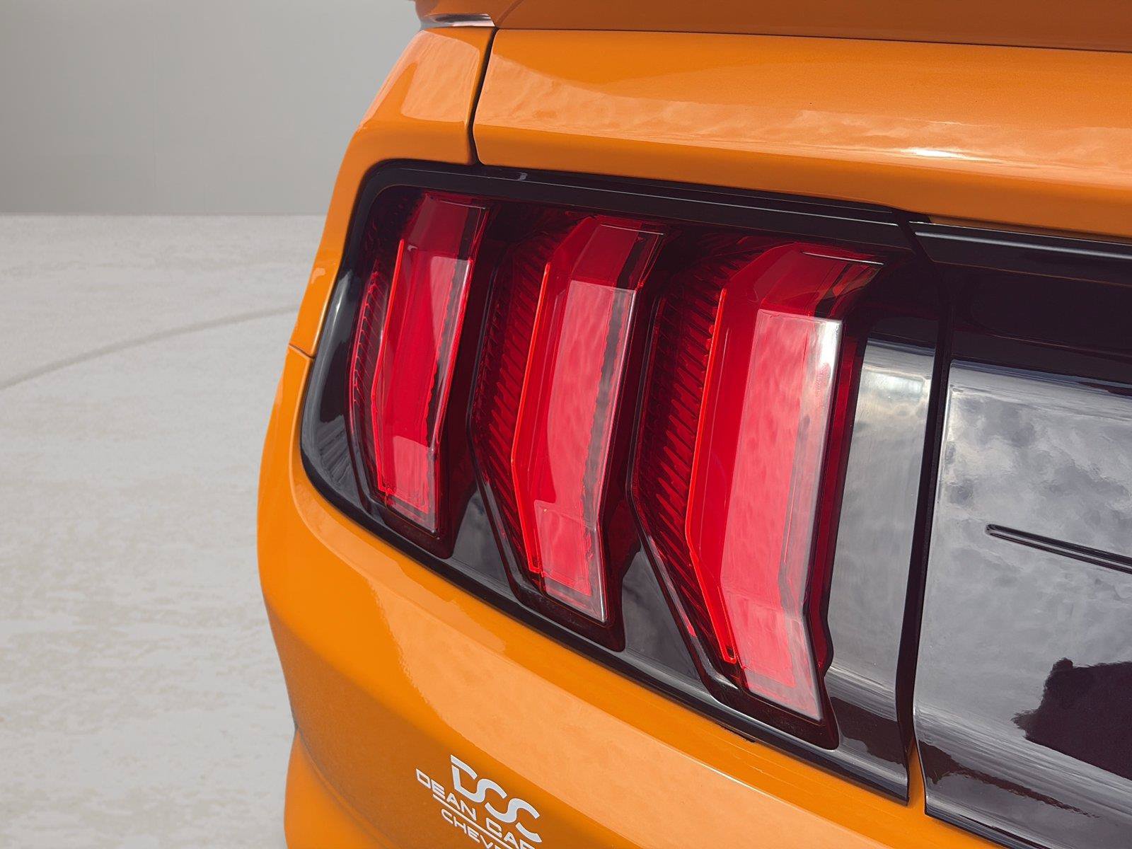 Used 2019 Ford Mustang GT RWD image 39