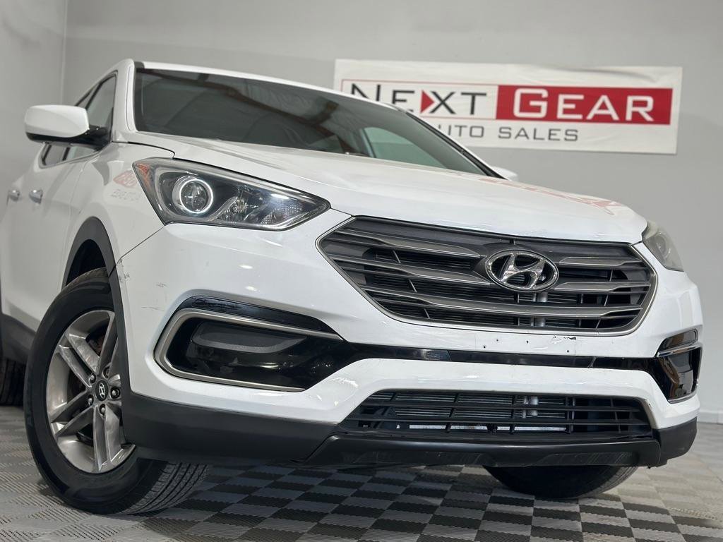 Used 2017 Hyundai Santa Fe Sport AWD/4WD image 4