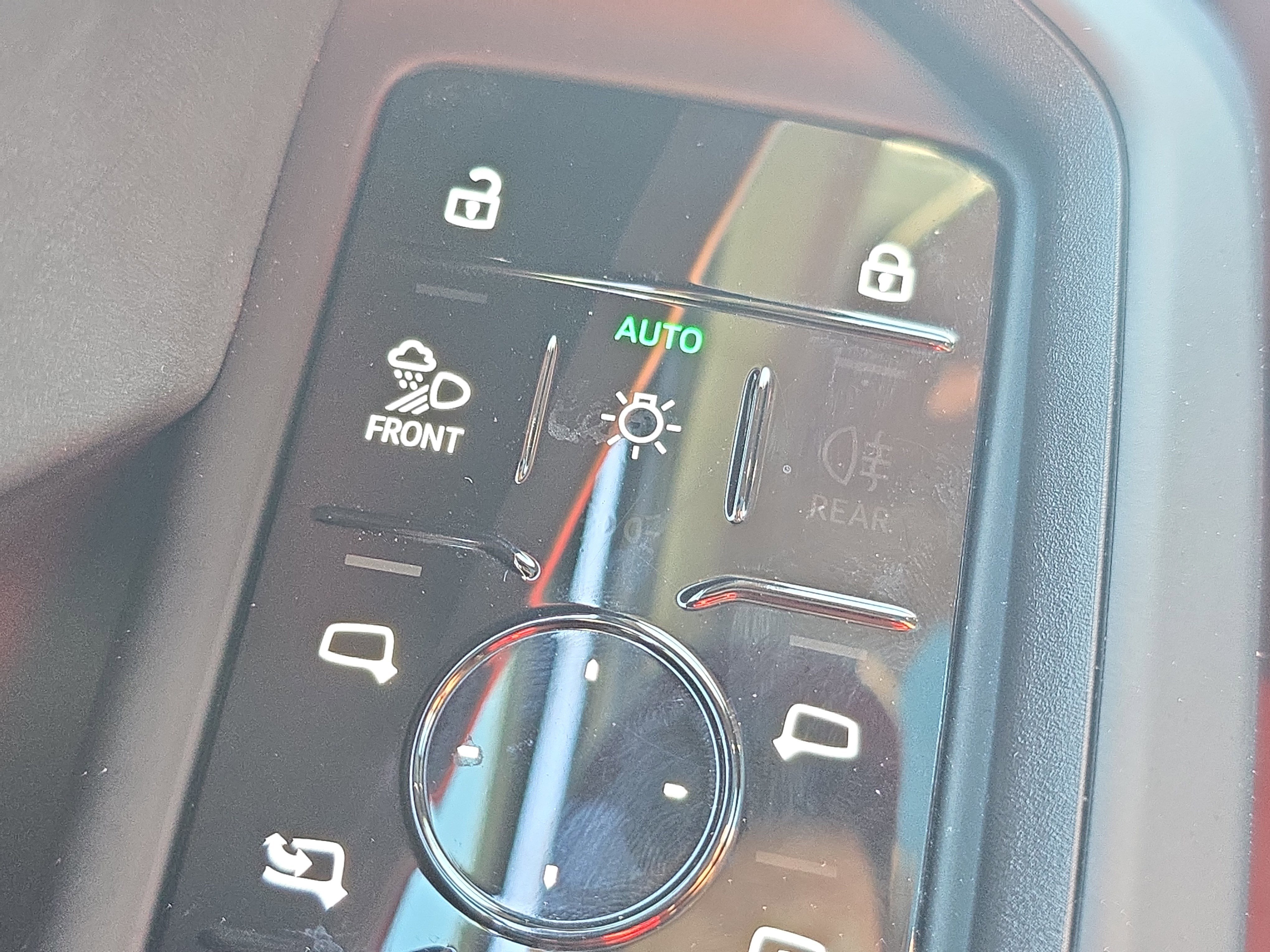 Certified 2025 Audi Q5 Premium Plus w/ Premium Plus AWD/4WD image 24