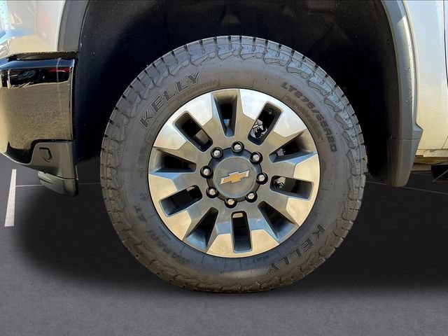 Certified 2022 Chevrolet Silverado 2500 Custom w/ Custom Value Package AWD/4WD image 37