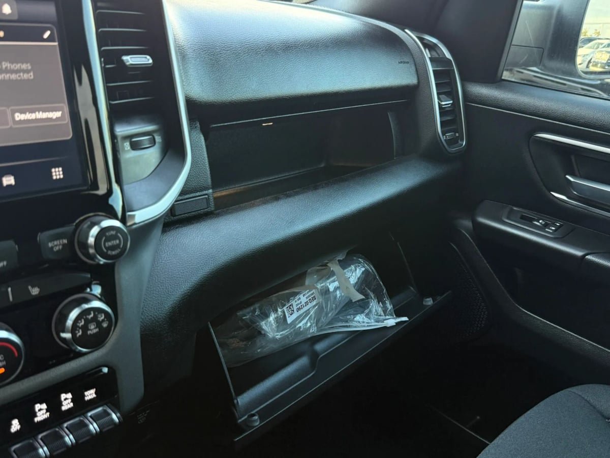Used 2025 RAM 1500 Big Horn AWD/4WD image 54