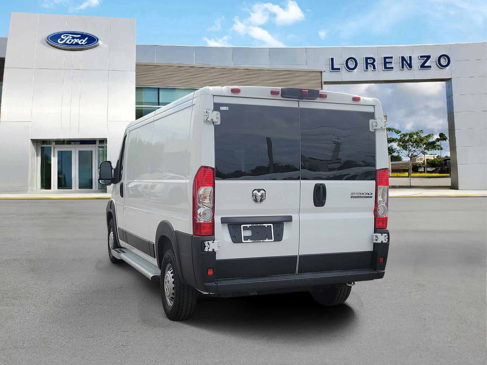 Used 2025 RAM ProMaster 2500 w/ U-Haul Equipment Group FWD image 7