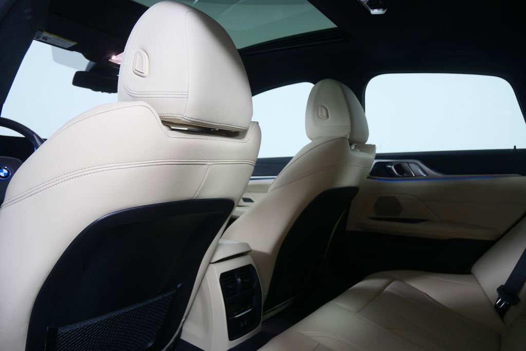 Used 2023 BMW i4 eDrive40 w/ Premium Package image 16