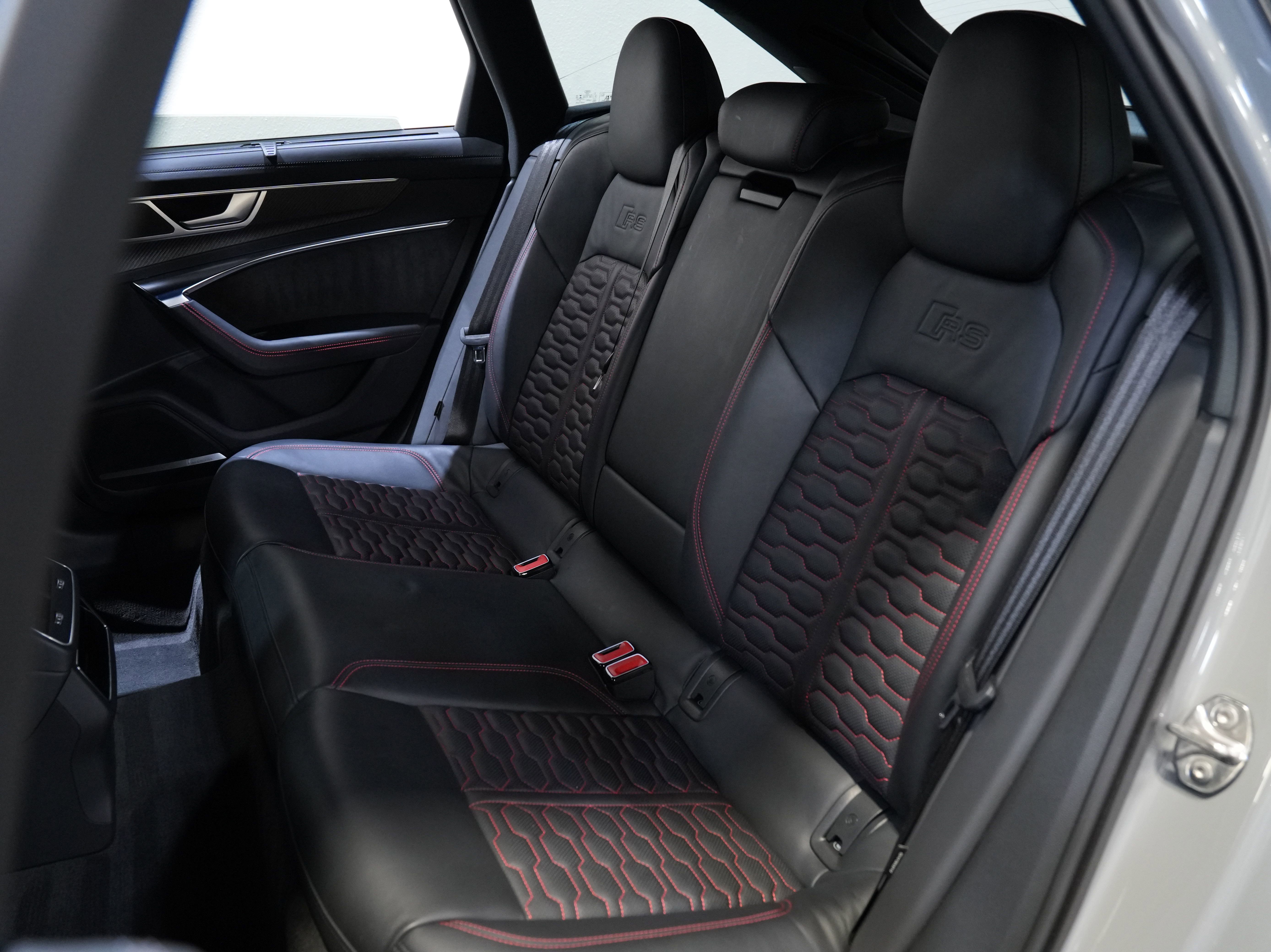 Used 2021 Audi RS 6 image 39