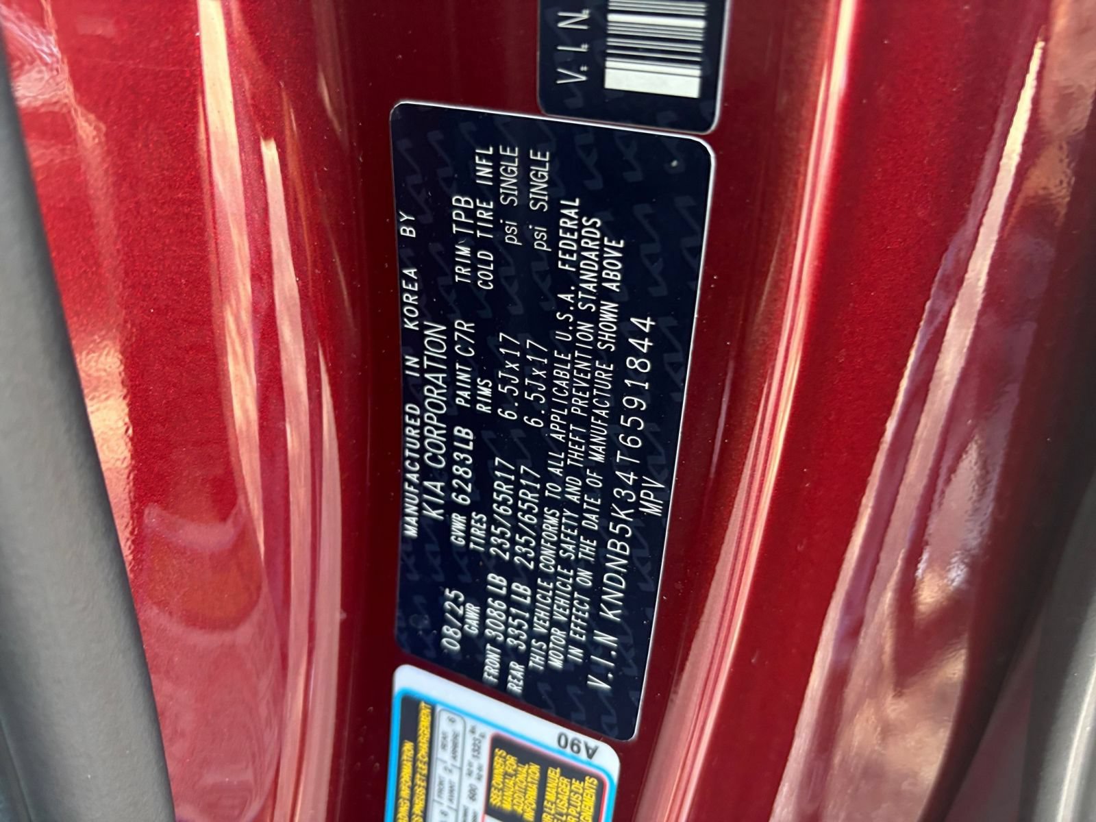 Used 2026 Kia Carnival FWD image 32