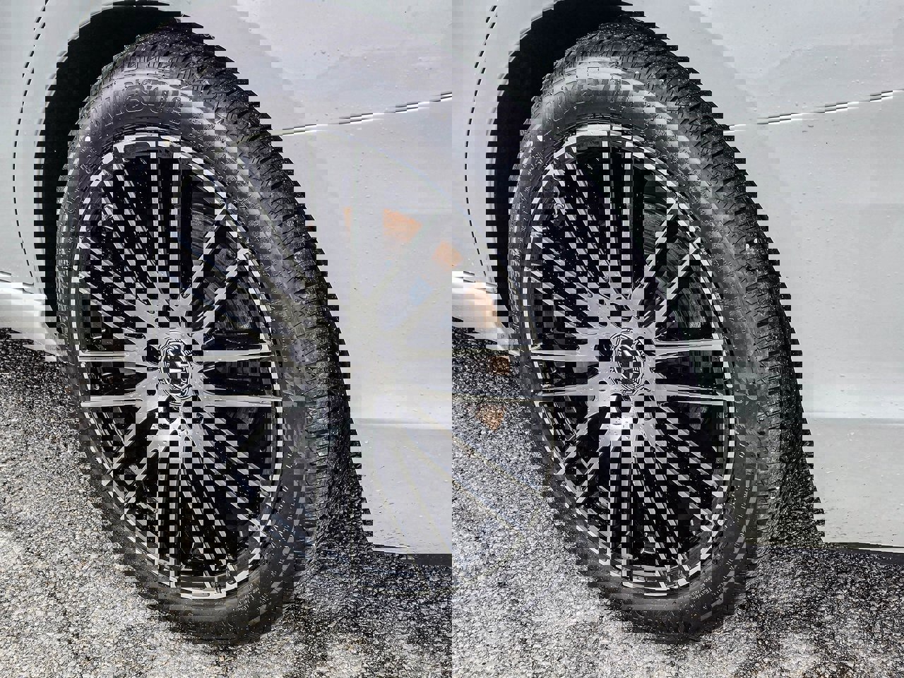 Used 2024 Mercedes-Benz C 300 4MATIC Sedan image 11