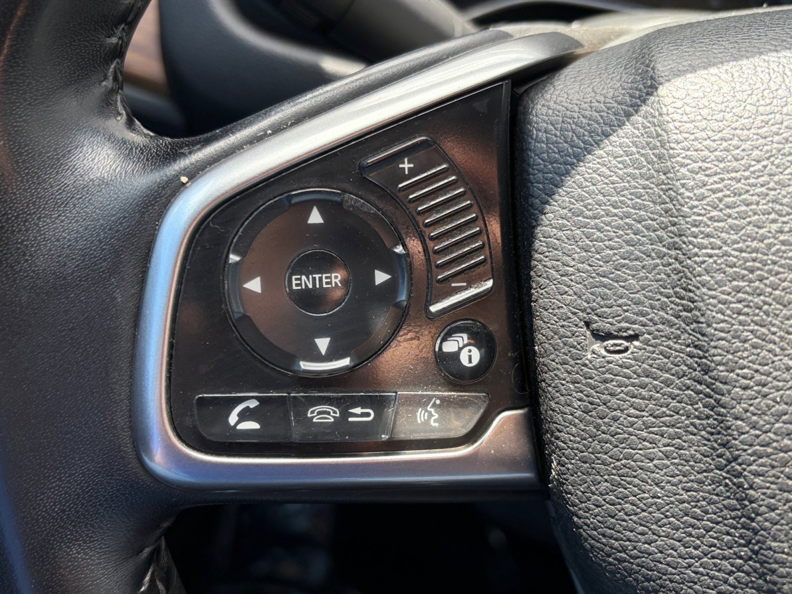 Used 2018 Honda CR-V EX-L image 20