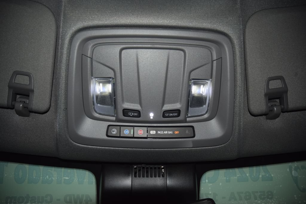 Used 2024 Chevrolet Silverado 1500 Custom AWD/4WD image 50