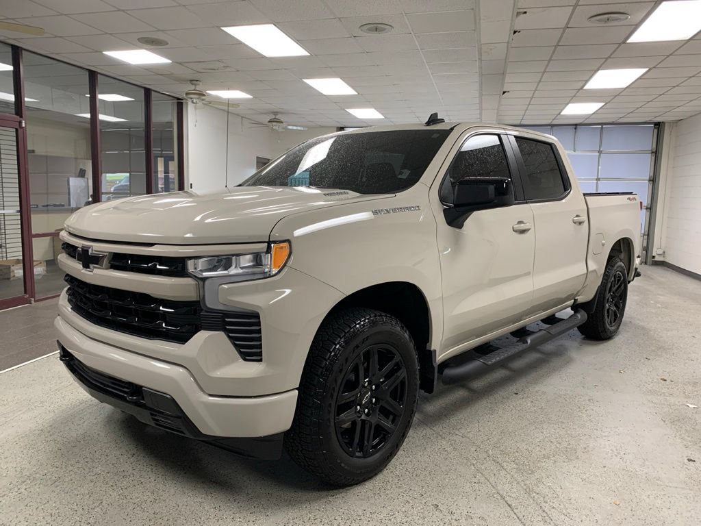 Used 2026 Chevrolet Silverado 1500 RST w/ RST Select Package AWD/4WD image 5