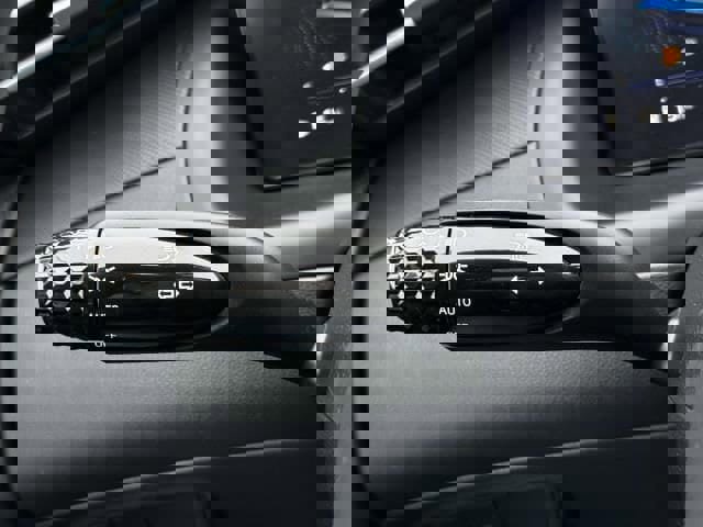 Used 2024 Hyundai Santa Cruz Night image 18