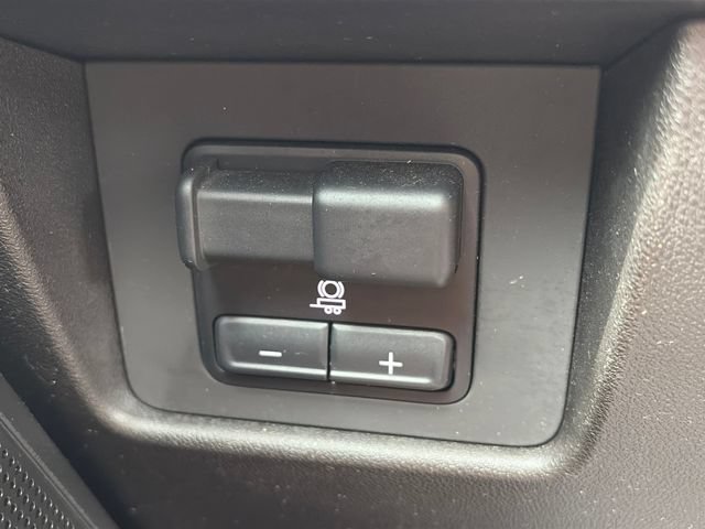 Used 2024 Chevrolet Colorado Trail Boss w/ Technology Package AWD/4WD image 18