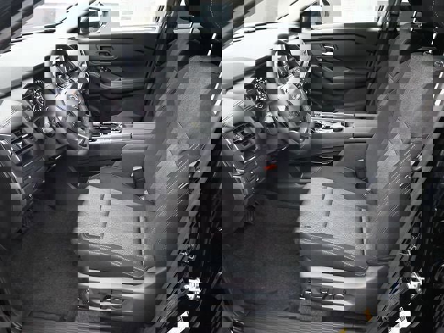 New 2026 Nissan Rogue SV image 9