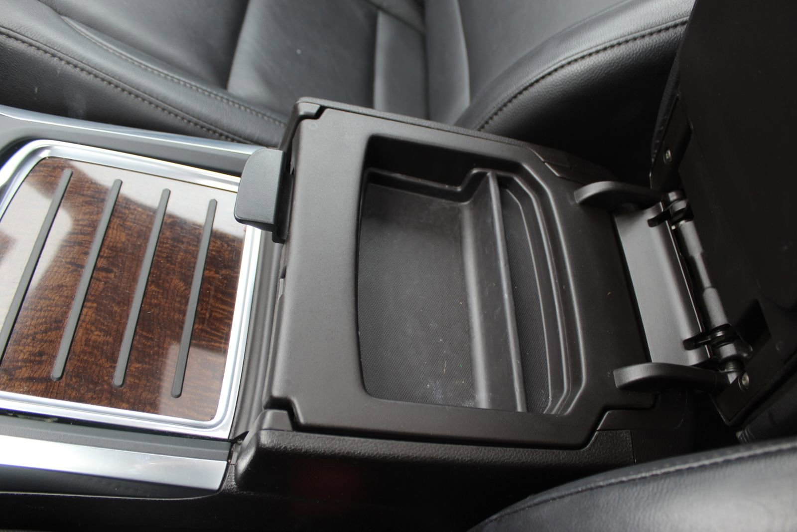 Used 2017 Acura MDX SH-AWD image 29