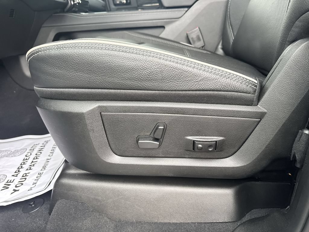 New 2026 RAM 2500 Limited AWD/4WD image 12