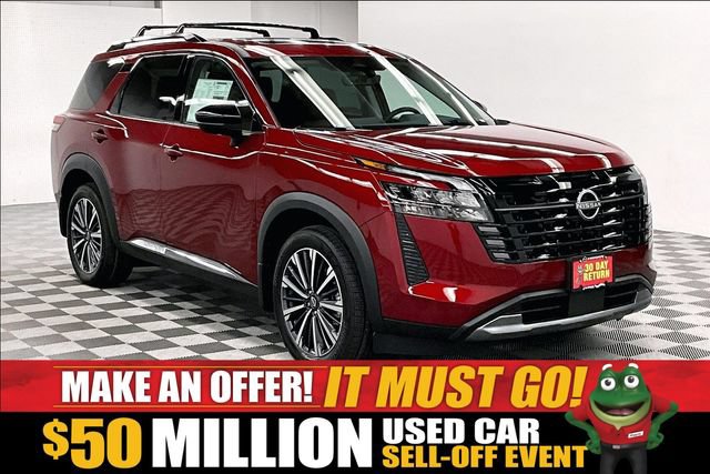 New 2026 Nissan Pathfinder Platinum AWD/4WD image 1