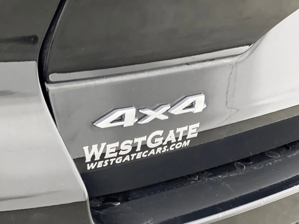 Used 2023 Jeep Grand Cherokee Laredo image 46