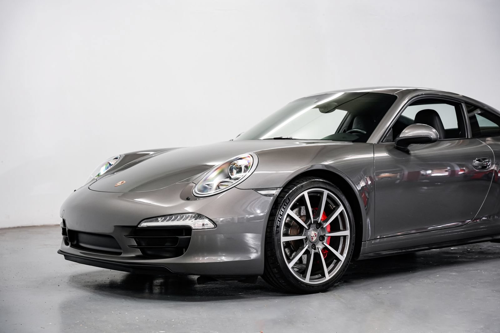 Used 2013 Porsche 911 Carrera 4S AWD/4WD image 32
