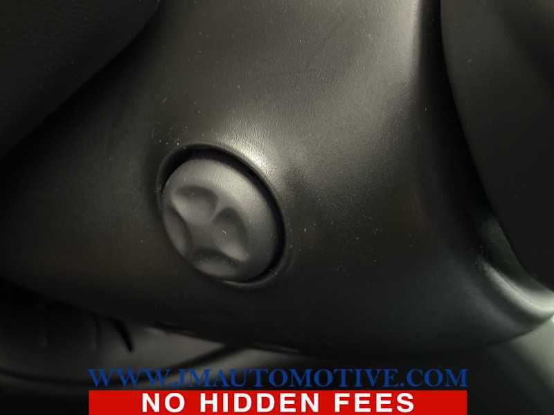 Used 2019 Cadillac XT5 Platinum image 43