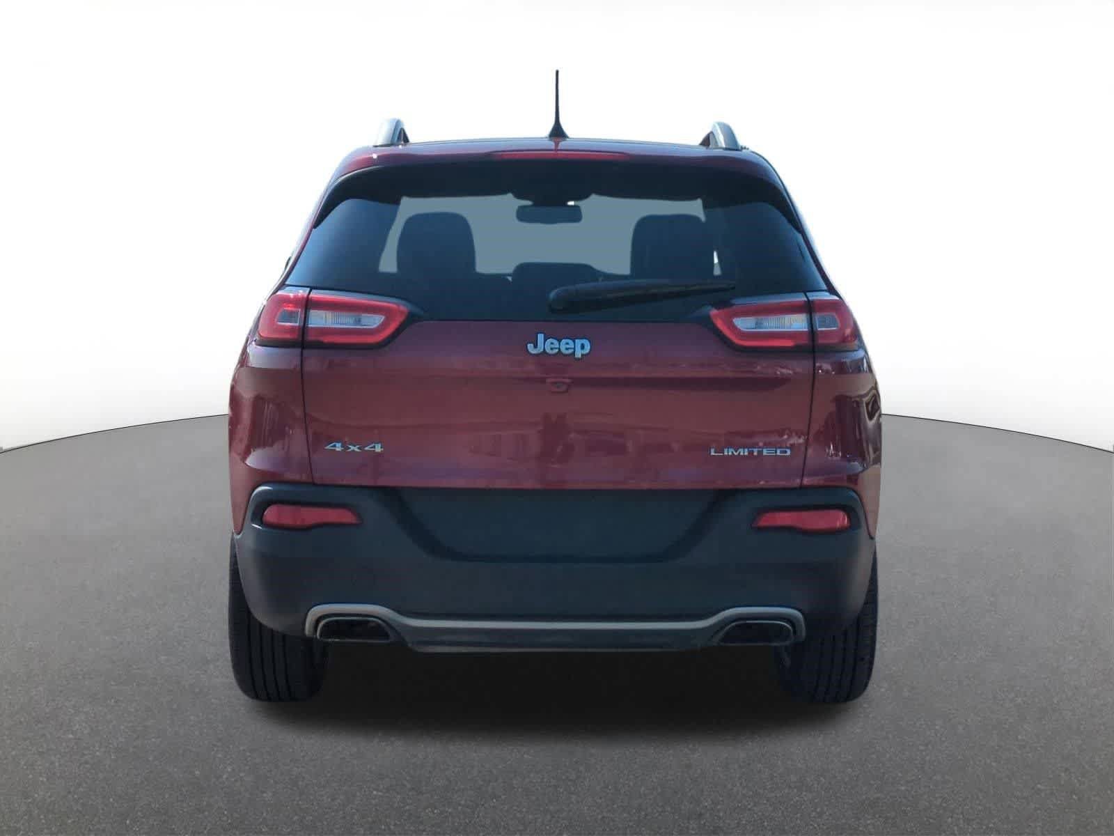 Used 2016 Jeep Cherokee Limited AWD/4WD image 5