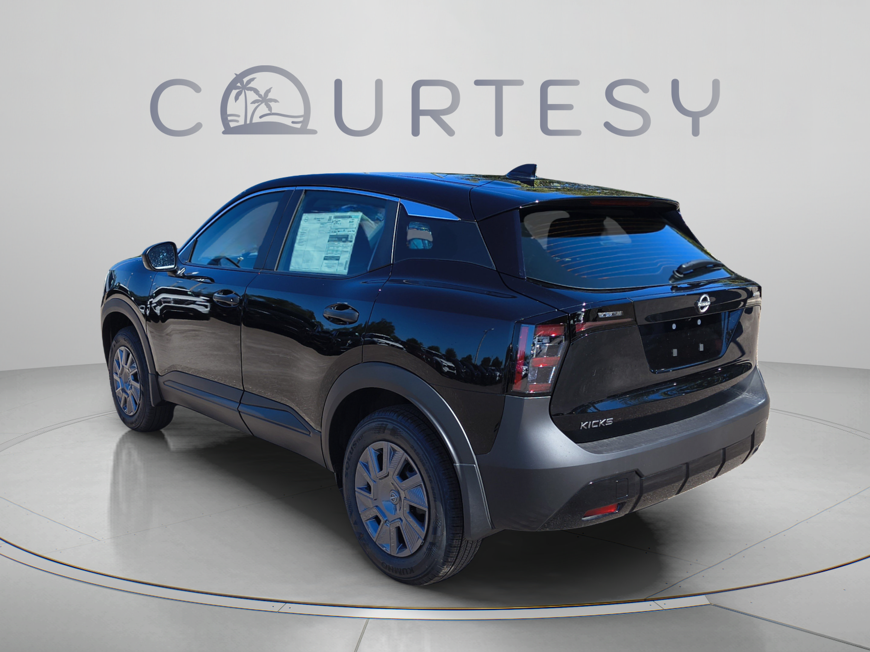 New 2027 Nissan Kicks S FWD image 4