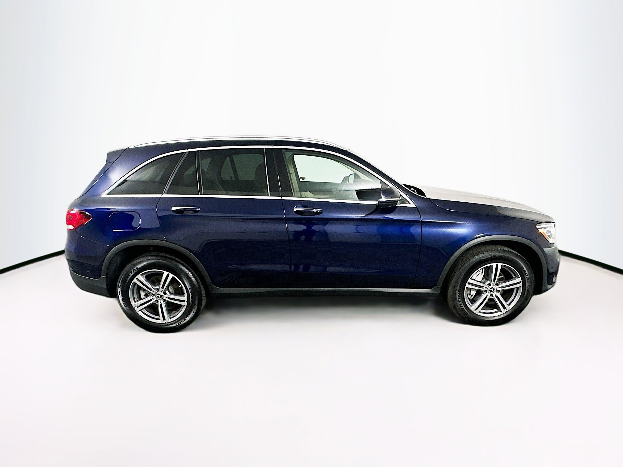 Used 2022 Mercedes-Benz GLC 300 4MATIC image 10