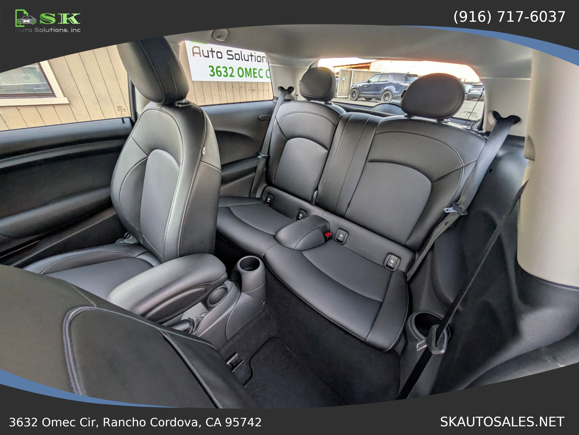 Used 2014 MINI Cooper 2-Door Hardtop image 24