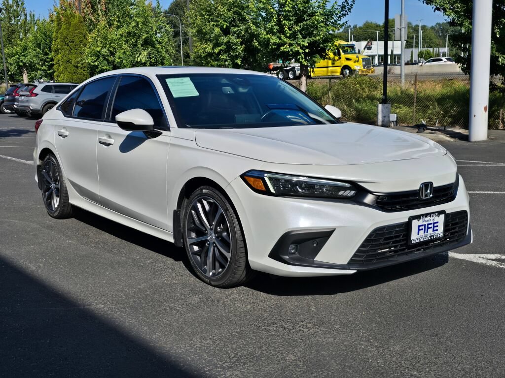 Used 2022 Honda Civic Touring image 8