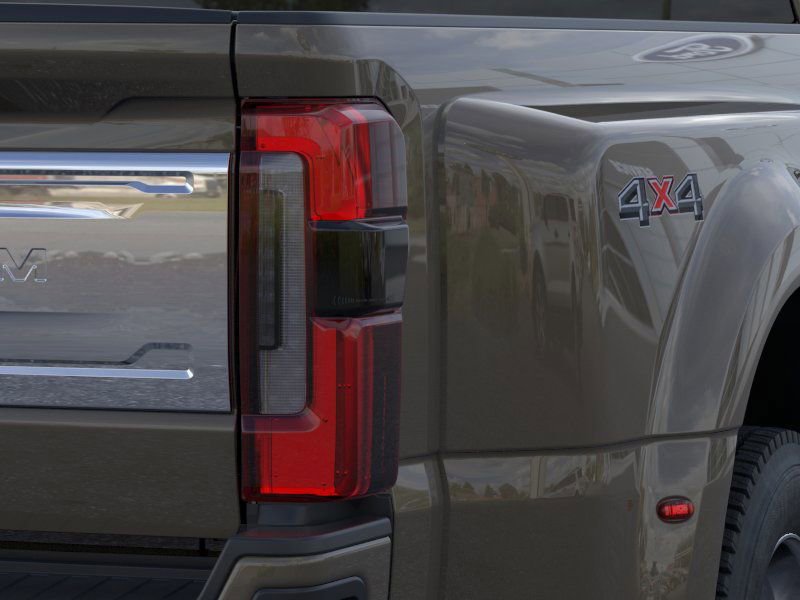 New 2026 Ford F450 Platinum image 21