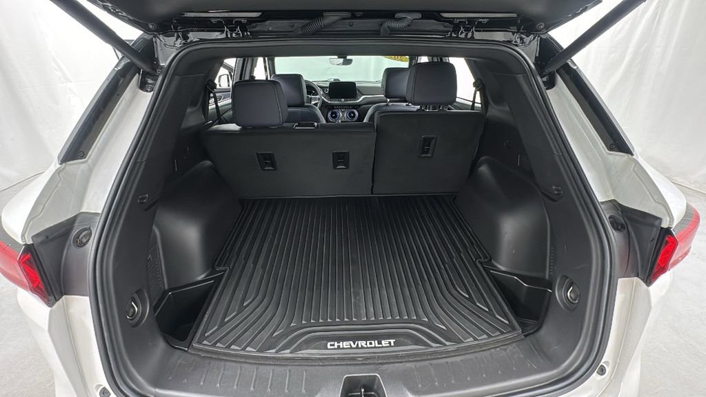 Used 2023 Chevrolet Blazer RS w/ Driver Confidence II Package image 15