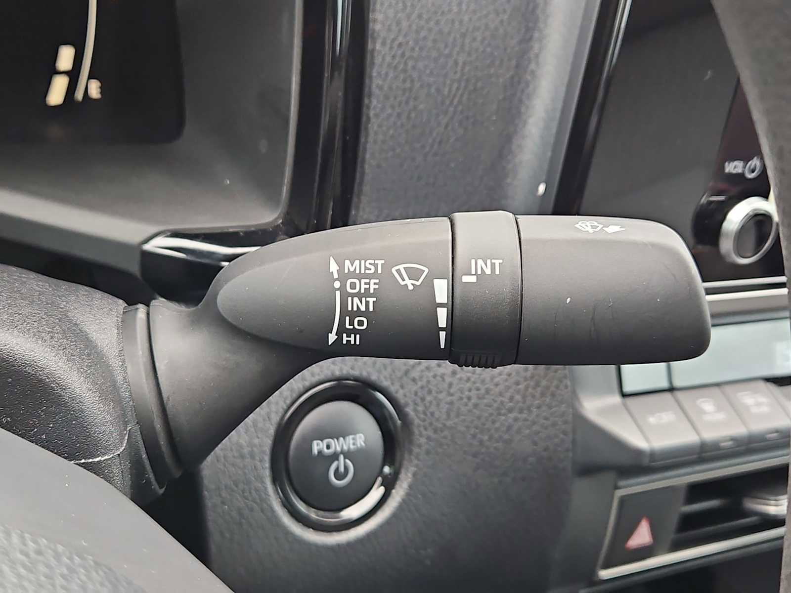 Used 2025 Toyota Camry LE image 40