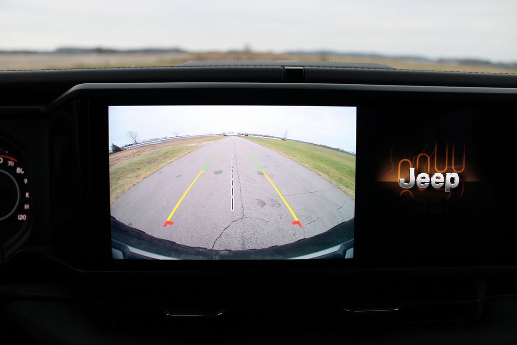 Used 2024 Jeep Wrangler Unlimited Rubicon image 18