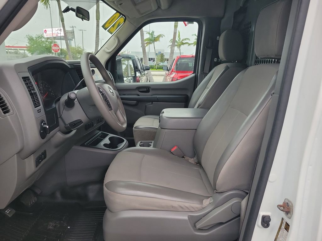 Used 2020 Nissan NV 2500 SV image 11