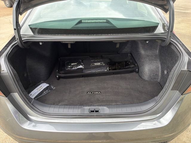 Used 2025 Nissan Altima 2.5 SV image 20