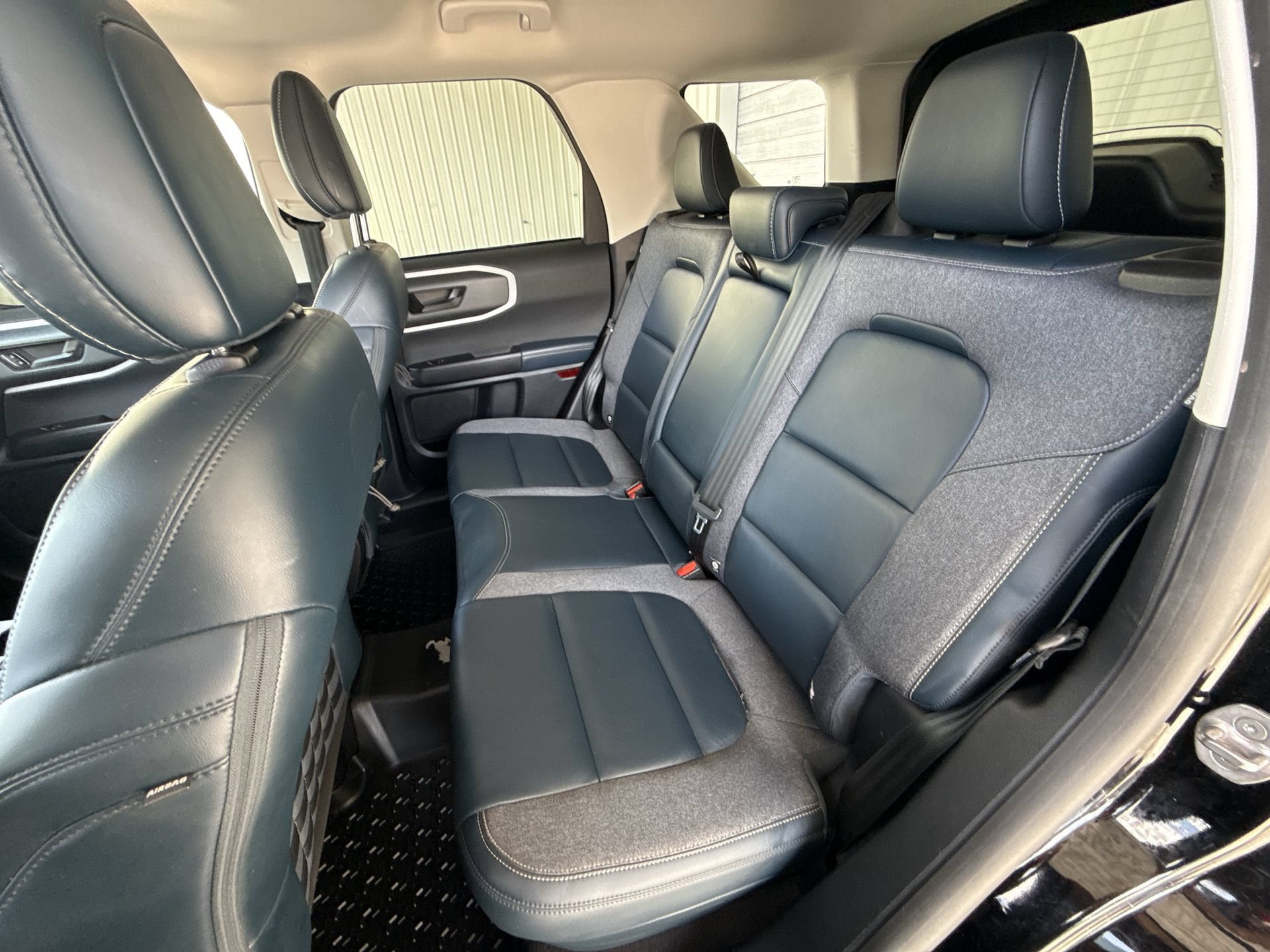 Used 2023 Ford Bronco Sport Outer Banks w/ Tech Package AWD/4WD image 25