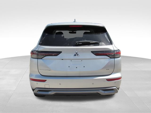 New 2026 Mitsubishi Outlander SE FWD image 4