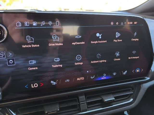 New 2026 Chevrolet Equinox EV RS FWD image 23