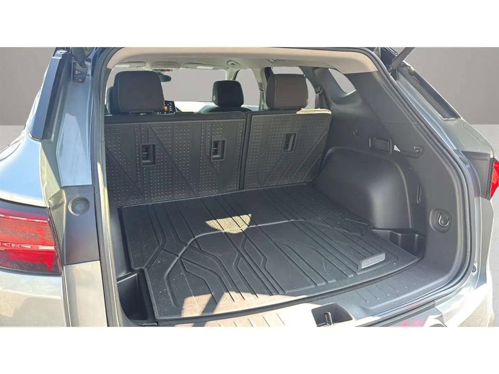 Used 2023 Chevrolet Blazer LT w/ Convenience Package image 9