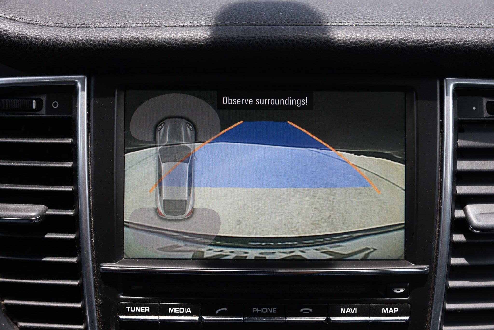 Used 2014 Porsche Panamera RWD image 37